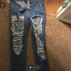 Brand new denim ripped jeans size 7